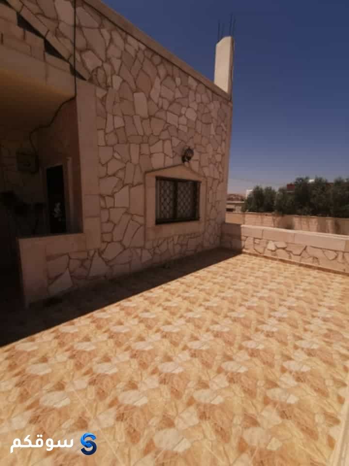 الهاشميه الحي الشرقي خلف مدرسة ابن الانباري