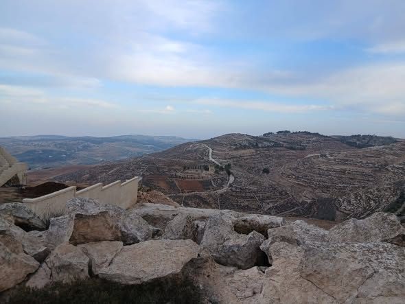 أرض مميزة للبيع في حسبان بقوشان مستقل - 4