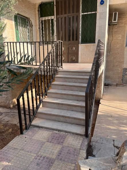 بيت مستقل بسعر مغري في طبربور - فرصة استثمارية