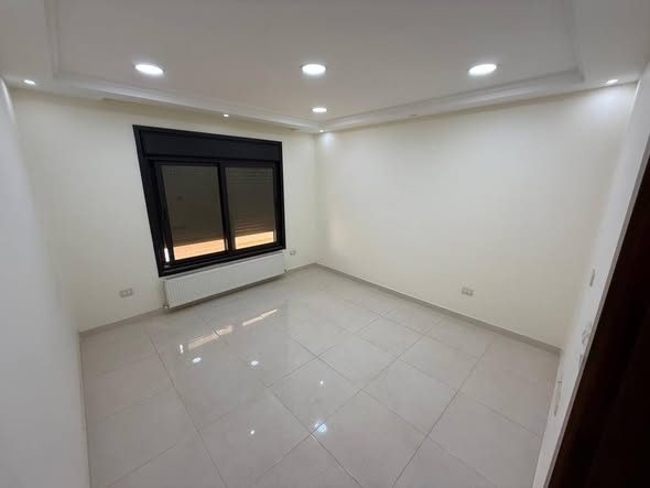 شقة VIP فاخرة للايجار في طريق المطار - 2