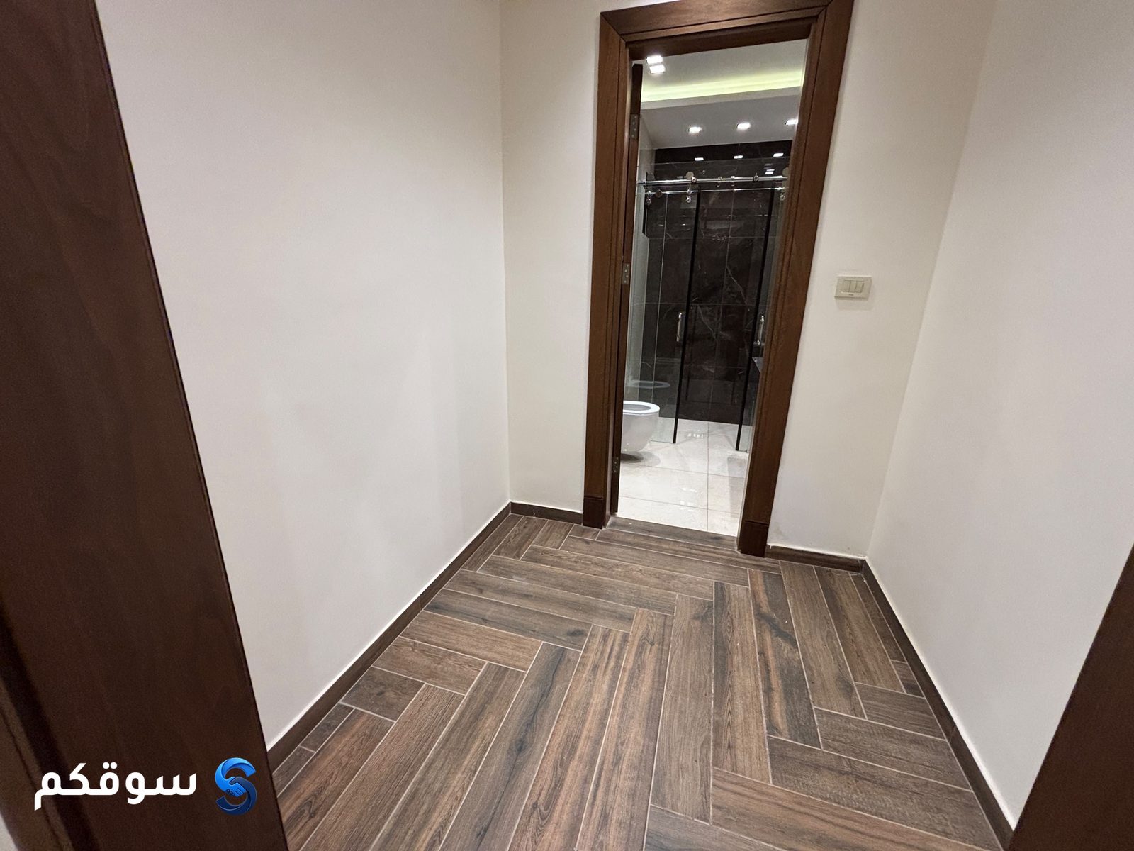 شفه فارغه للايجار جديده لم تسكن في ضاحية النخيل - 6