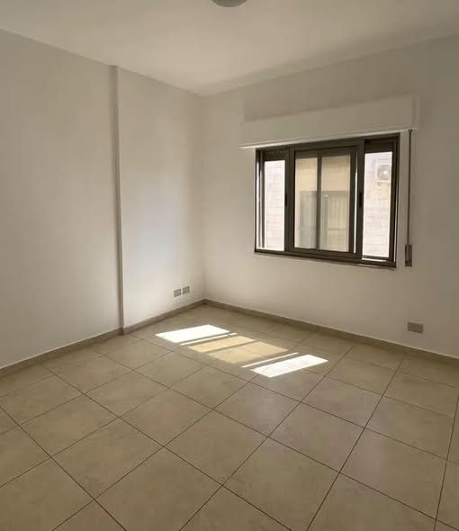 شقة فاخرة للإيجار في السابع - 120م - 3