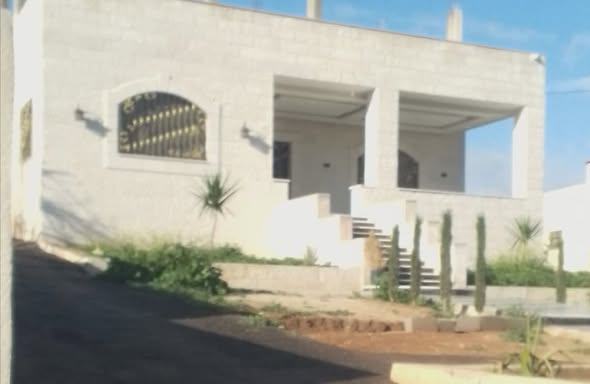 فيلا فاخرة بتشطيب سوبر ديلوكس للبيع في بيرين