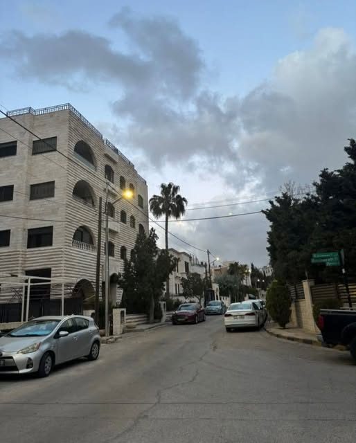فيلا بنتهاوس أرضي بحديقة وكراج في أم أذينة