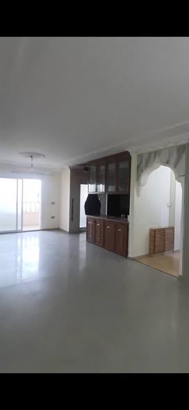 شقة مفروشة للإيجار قرب دوار صحارى في إربد