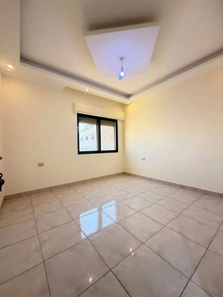 طابق أرضي مميز في طبربور مع تنازل ورهن - 4