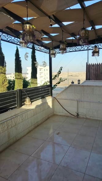 شقة طابق أرضي مع ترس للإيجار في مدينة الشرق - 3