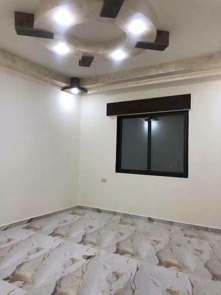 شقتان سوبر ديلوكس للبيع في إربد – شرق إشارة بردى