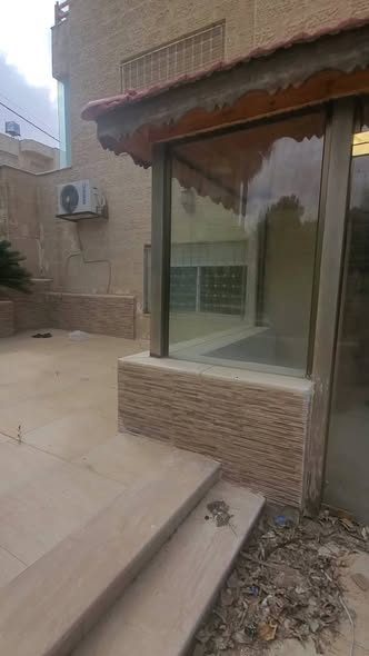 شقة أرضية فاخرة مع حديقة وكراج 240م في الرابية - 5
