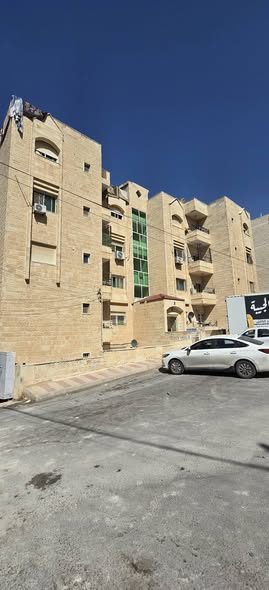 شقة فاخرة للبيع في الجبيهة – فرصة استثمارية ذهبية