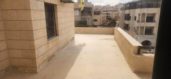 شقة 3 غرف 220م طابق ثالث للإيجار في الشميساني - 3