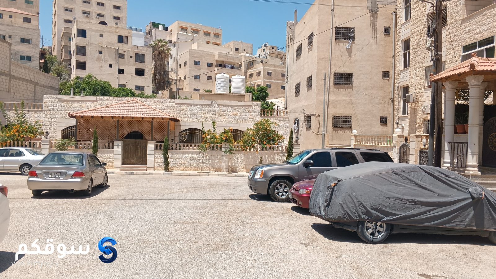 شقة فاخرة للبيع في جبل طارق الزرقاء - 84م2 بموقع حيوي - 3