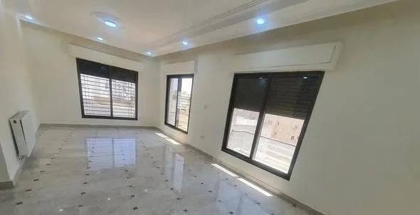 شقة فارغة للإيجار في ضاحية الرشيد - 160م - 4