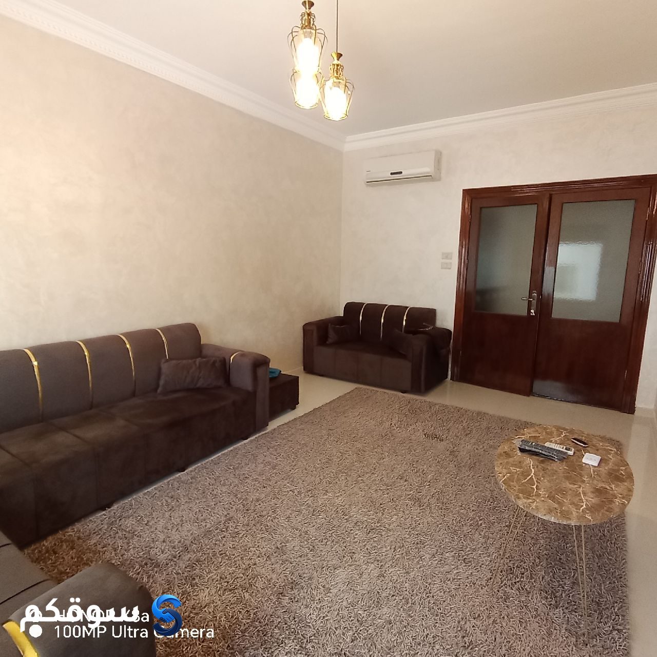 شقة مفروشة في موقع مميز جانب فندق موفنبك مبنى عائلي - 3