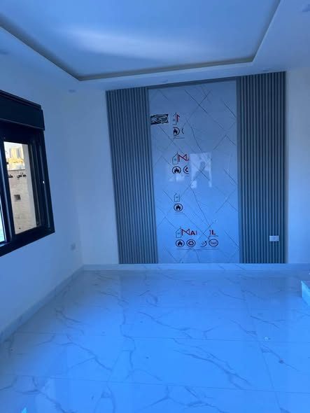 شقة فاخرة جديدة للبيع في إربد - بسعر مغري - 2