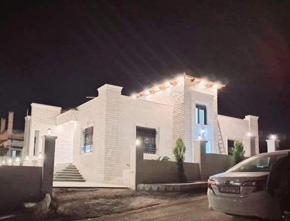 بيت مستقل للبيع في جرش - الجبل الأخضر بسعر 120,000 دينار - 2