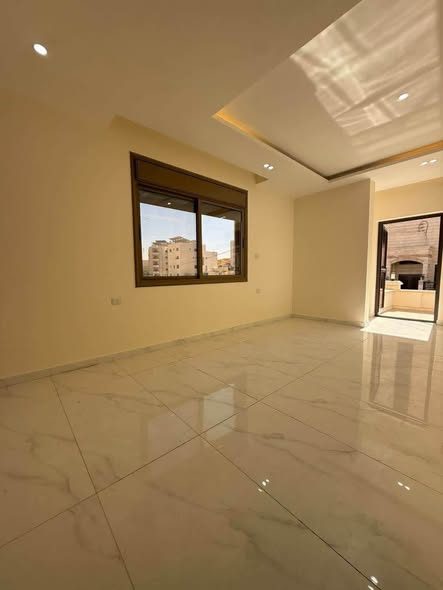 شقة 3 غرف 150م طابق أرضي للبيع في الجبيهة حي المنصور - 3