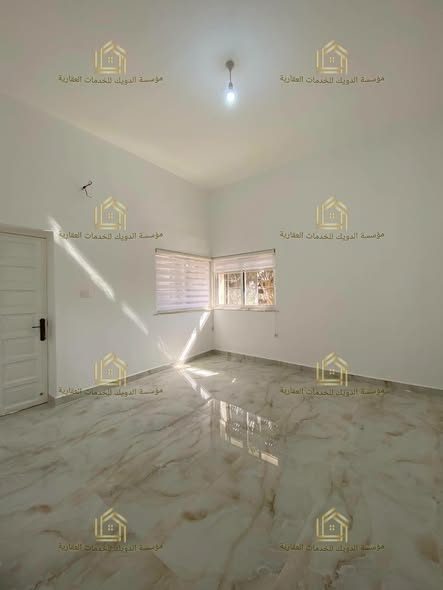 شقة مفروشة مجددة بالكامل للإيجار في جبل اللويبدة - 4
