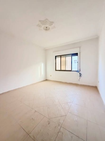 شقة سكنية مميزة في طبربور - فرصة لا تعوض - 5