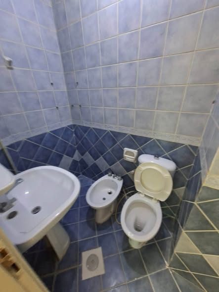 شقة فاخرة للإيجار في الجاردنز بمساحة 175م - 4