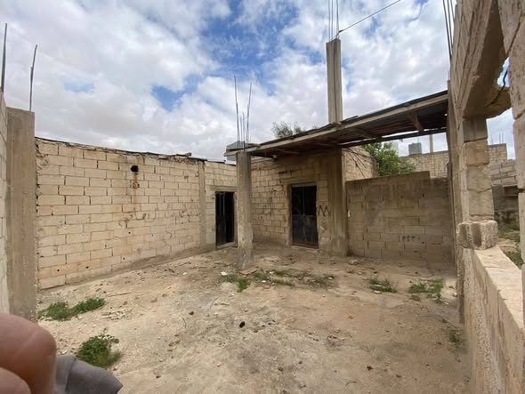 بيت مستقل للبيع في ماركا الشمالية بمساحة مميزة - 2