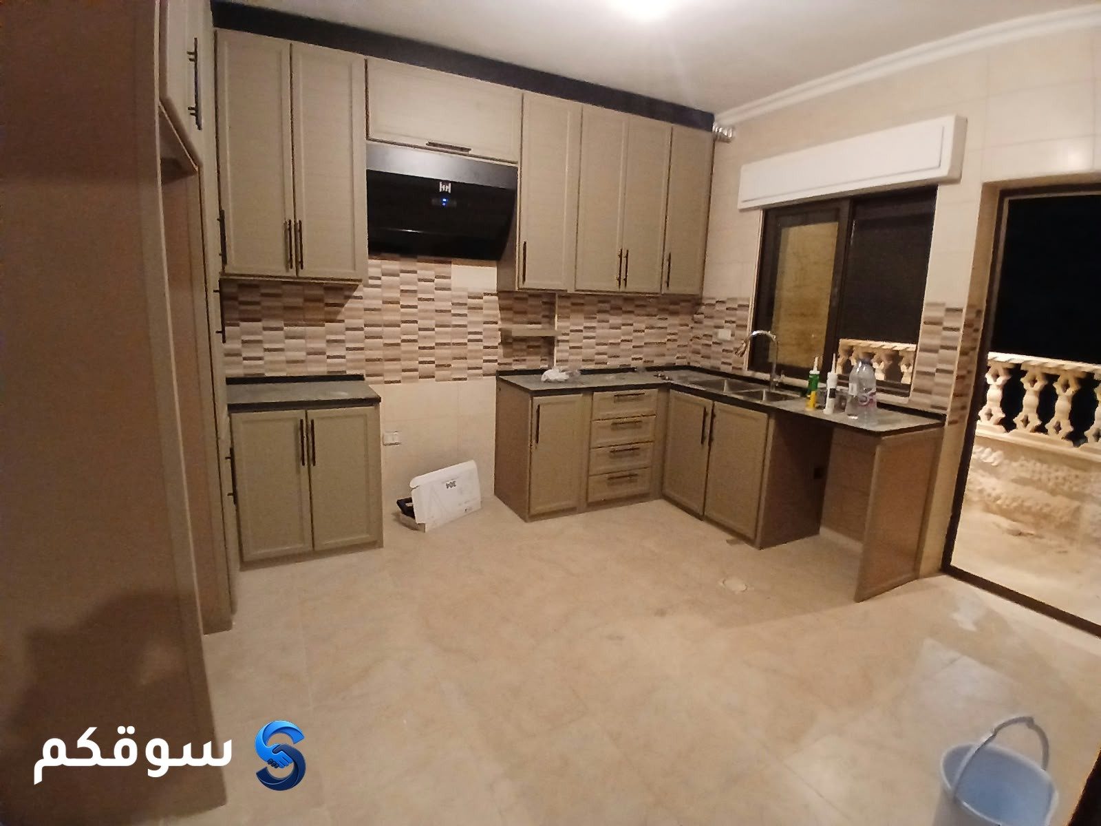 شقة عائلية للايجار في ضاحية الرشيد – 3 غرف، مطبخ راكب، كراج ومصعد - 19