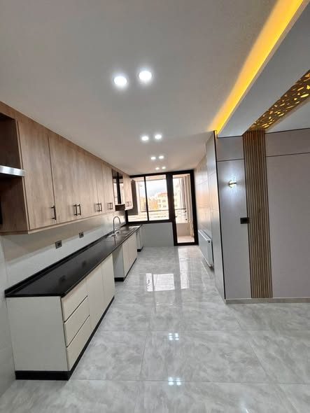 شقة 3 غرف 200م طابق ثالث للإيجار لم تسكن في الرابية - 3