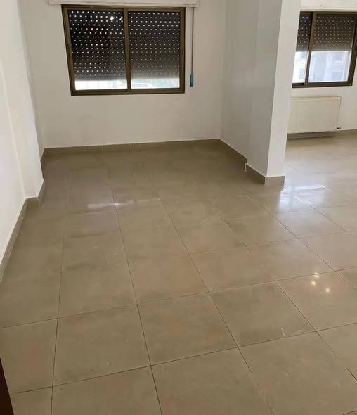 شقة فارغة للإيجار في خلدا - 3