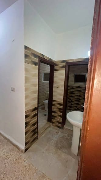 شقة عائلية واسعة للإيجار في إربد - حي التركمان - 3