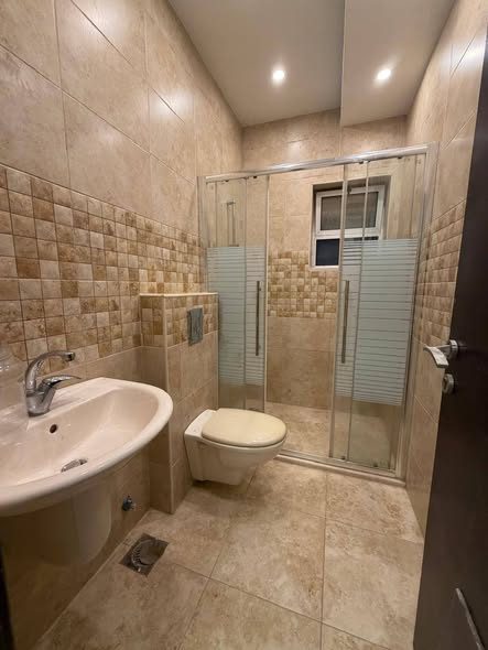 شقة فاخرة للإيجار في ضاحية النخيل – 150م - 2