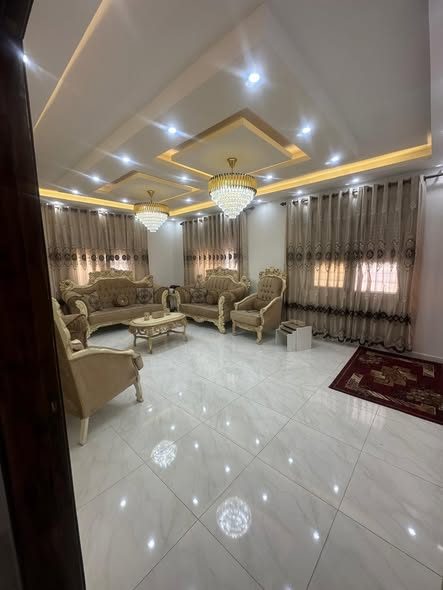 بيت حديث للبيع في جريبا - مساحة 400م² - 5