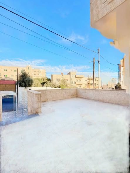 طابق أرضي 150م بمنطقة طارق - تقسيط مريح
