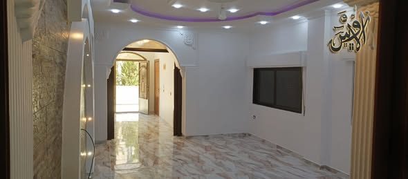 شقة أرضية فنية للبيع في الزرقاء الجديدة - 3