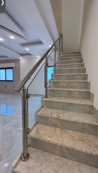 شقة فاخرة مع روف في طبربور بسعر لقطة - 5